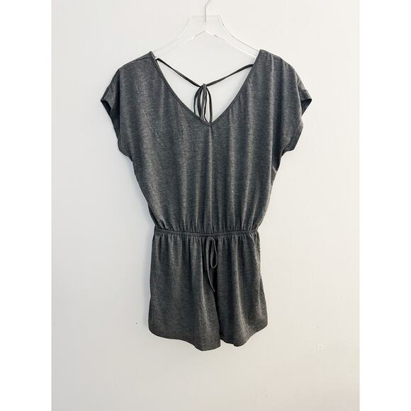She & Sky Gray Cotton Drawstring Romper Size Small - Picture 1 of 6